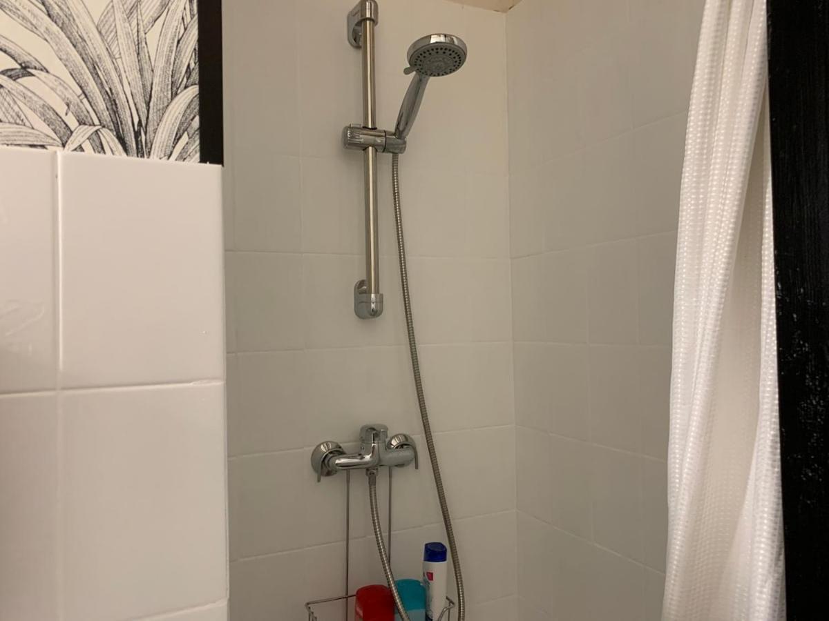 Pyrene Holidays- Residence Le Grand Hotel - Studio Lumineux A 2 Pas Des Thermes De Capvern Les Bains מראה חיצוני תמונה